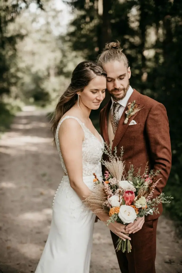 Collectie Heren Trouwpakken op maat Driedelig heren trouwpak met tweed gilet